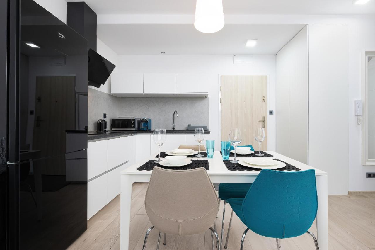 Feniks Spa Apartments 2 By Jantar Apartamenty 科沃布热格 外观 照片